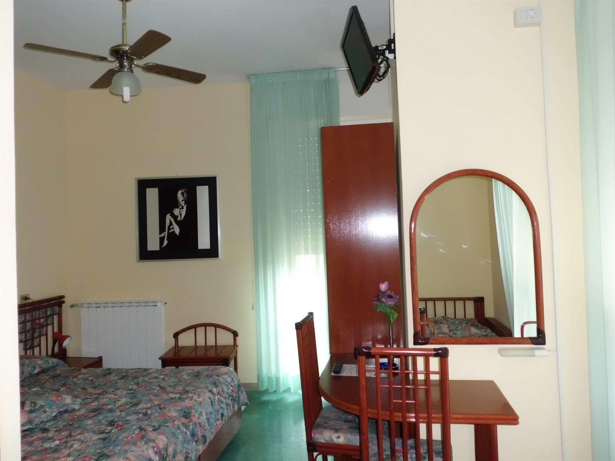 Hotel 5 Terre Monterosso al Mare Kültér fotó